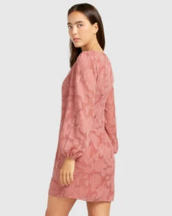 Kiss The Stars Dress - Dusty Rose 12 Kiss The Stars Dress - Dusty Rose -Swathera Sales 1IefklvEbTAcQruAAc0hG7e24 09088.1710847548