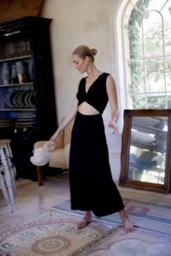 ELIZA DRESS - BLACK -Swathera Sales 5Bs84VQZkC3VODzbeAqKIGuC0 88141.1711107144