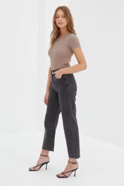 October Short Sleeve Bodysuit - Taupe -Swathera Sales 83iu nVn1Qt2nxp2R6crOwQJg 44546.1706704210