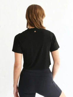 Cropped Tee (Black) -Swathera Sales H 2M6dZG18eu3sWsv60P4Cp k 05958.1711020184