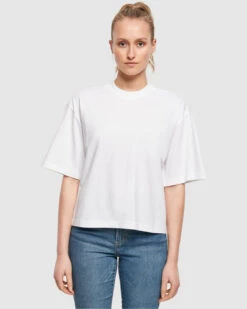 URBAN CLASSICS Womens Organic Oversized Tee - White 35 URBAN CLASSICS Womens Organic Oversized Tee - White -Swathera Sales OF MSb3gk9mGpLXUoxNPZ Ctk 64106.1708089963