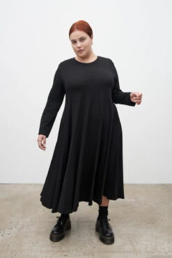 Long Sleeve Dress -Swathera Sales QmwWMP1HU0vLmLlVt73PTBISY 14589.1711106349