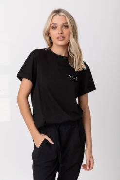 Λ L X Crew T-Shirt Black -Swathera Sales R8AwlSVL Px8oiee koYGXQWM 15865.1710761088