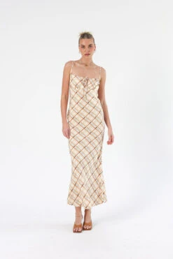 Corey Maxi Dress 19 Corey Maxi Dress -Swathera Sales TPD8XIFv7DVrwxZSFj bgkXt4 62697.1710847978