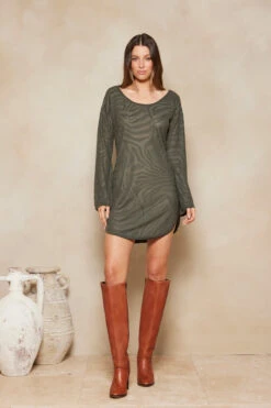 Phoenix Teia Mini Dress - Hunter 22 Phoenix Teia Mini Dress - Hunter -Swathera Sales YbNAHGrgdbWgtSMv0qWTyp Q8 00482.1711106713