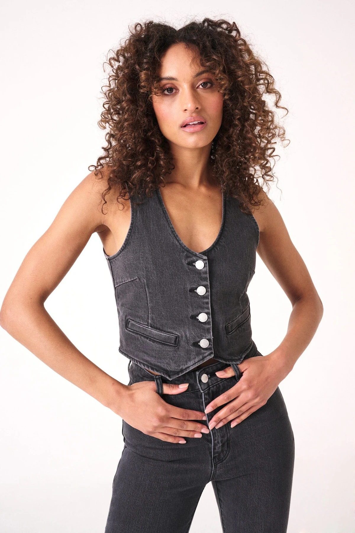 Dallas Vest - Brad Black 5 Dallas Vest - Brad Black - Image 3