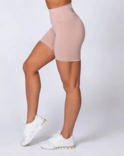 Prize Fighter Bike Shorts - Fawn W/ White & Wine 24 Prize Fighter Bike Shorts - Fawn W/ White & Wine -Swathera Sales c s0pkbrz28Z029m1gaqgJdbM 92680.1711106709