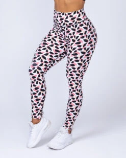 Signature Full Length Scrunch Leggings - Featherweight 24 Signature Full Length Scrunch Leggings - Featherweight -Swathera Sales gEUJE75OoE fU59PMF5uFUTMc 18744.1711107004