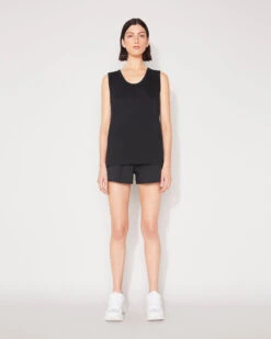 ESSENTIAL SCOOP TANK - BLACK