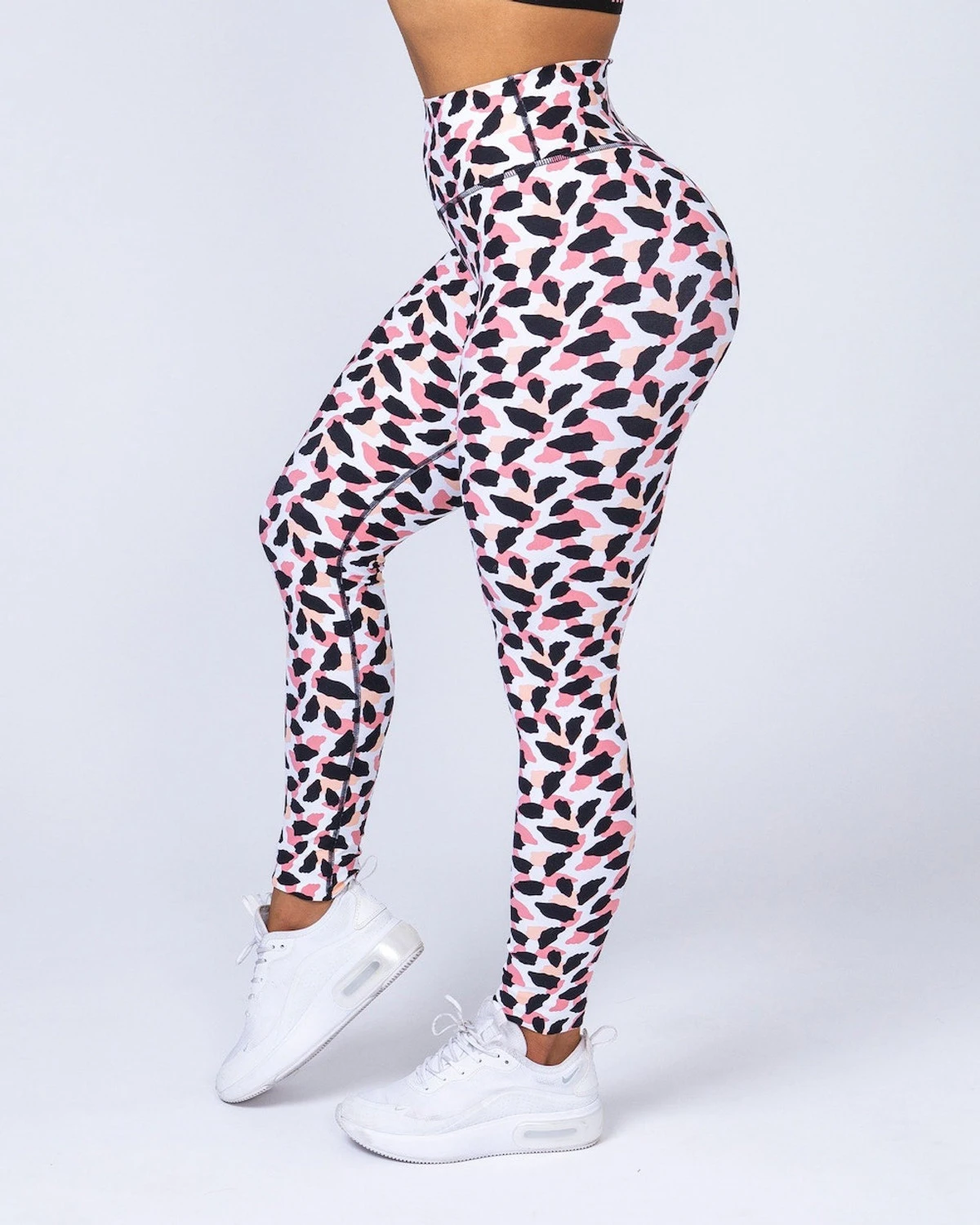 Signature Full Length Scrunch Leggings - Featherweight 8 Signature Full Length Scrunch Leggings - Featherweight - Image 6