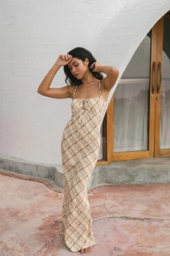 Corey Maxi Dress 17 Corey Maxi Dress -Swathera Sales n2IF0Nahpzdp8l8KLt9fP4RMw 27129.1710847977