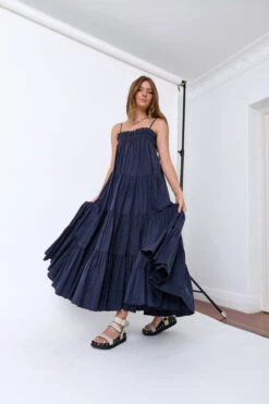 ARIBELL Dress Navy -Swathera Sales ppwpNyuvvk CivOJrKqE5tqas 95248.1710760587