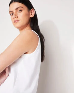 ESSENTIAL SCOOP TANK - WHITE -Swathera Sales rCAA6EbuNzs9IrylKExjPxNjg 05442.1710335138